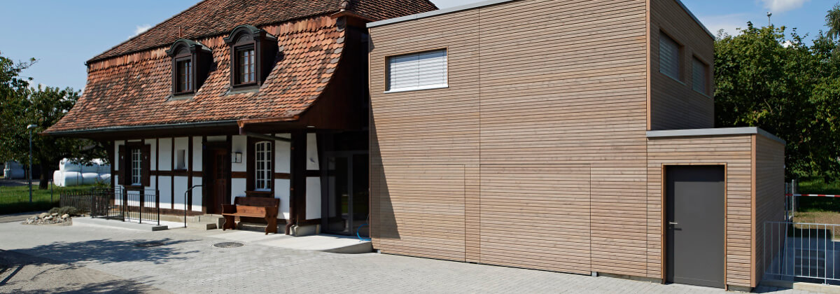 Aussenfassade Holz Münsingen